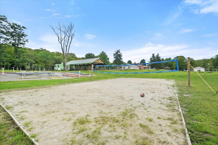 More Photos Of 64 White Dr, Milan Specialty For Sale