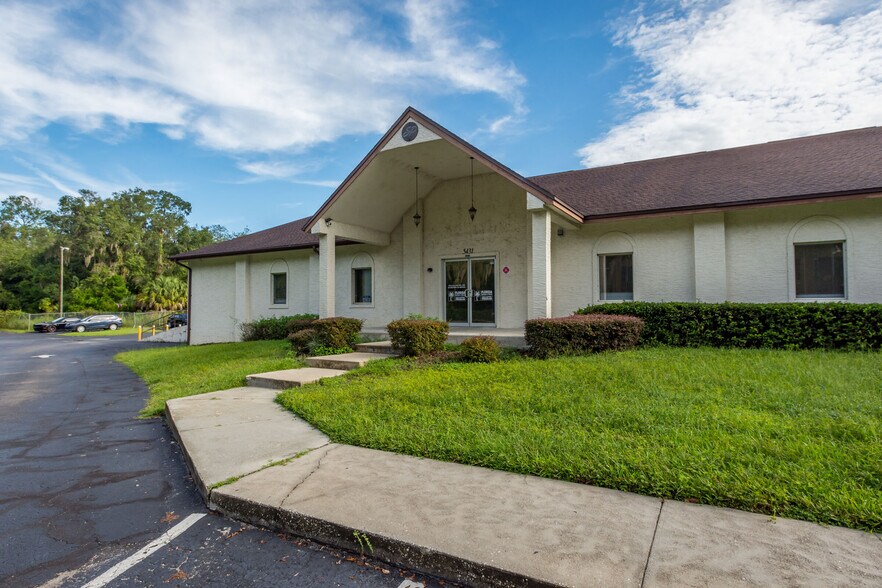 More Photos Of 5431 E Silver Springs Blvd, Silver Springs Office For Lease