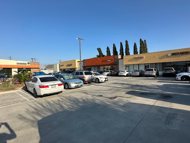 More Photos Of 12146 South St, Artesia Unknown For Lease