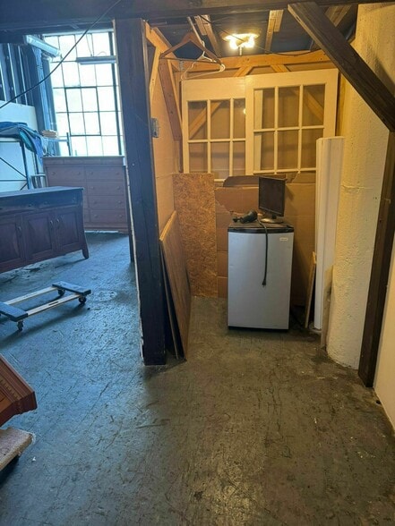 More Photos Of 13000 Athens Ave, Lakewood Warehouse For Lease