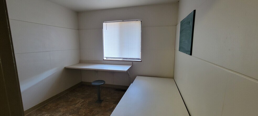 More Photos Of 210 Tacoma St, Grants Pass Rehabilitation Center For Sale