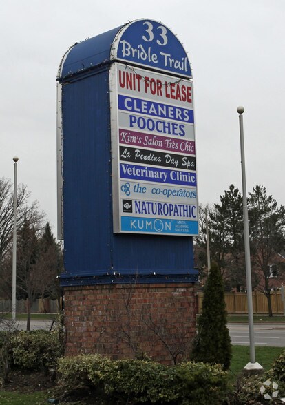 More Photos Of 33 The Bridle Trl, Markham General Retail For Lease