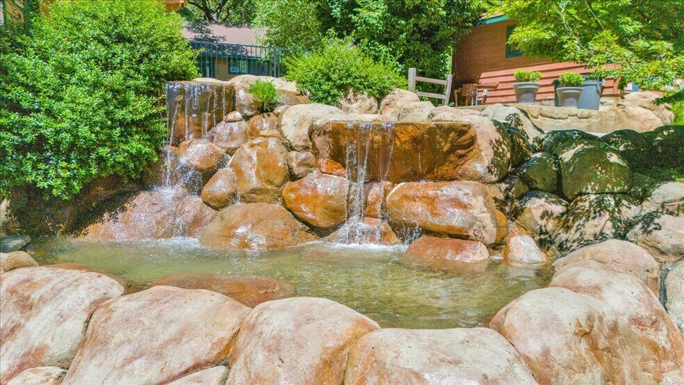 More Photos Of 22732 Middle Camp rd, Sonora Hotel For Sale