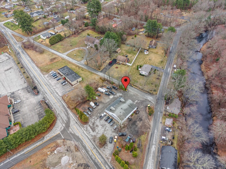 More Photos Of 1973 Victory Hwy, Glendale General Retail For Sale