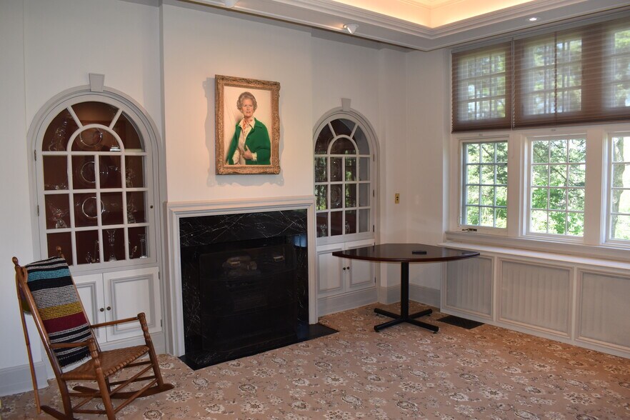 More Photos Of 9 Park Pl, Corning Specialty For Sale