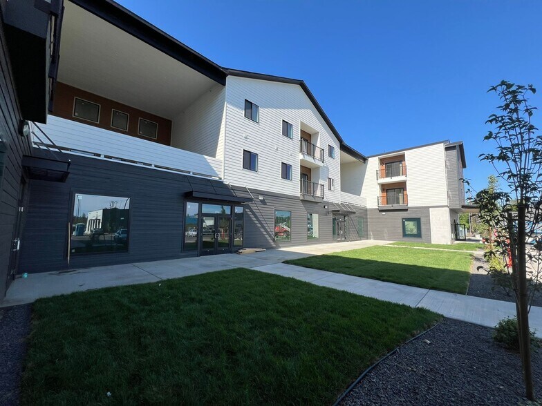 More Photos Of 295 E Appleway Ave, Coeur d'Alene Apartments For Lease