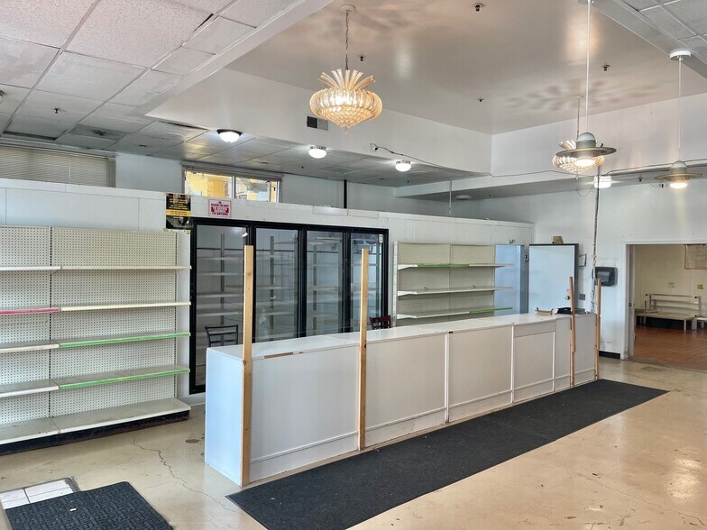 More Photos Of 213-217 W Winton Ave, Hayward Storefront For Lease