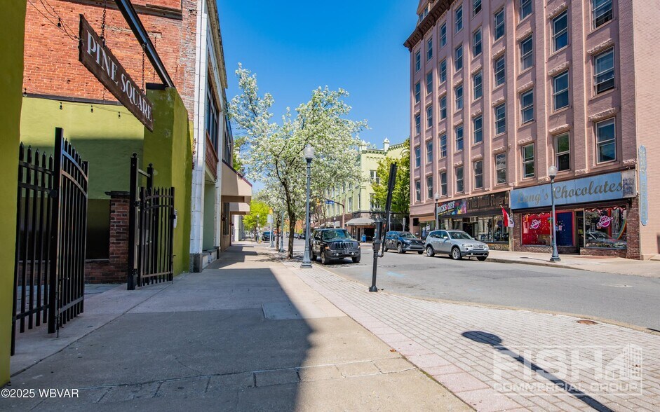 More Photos Of 330 Pine St, Williamsport Medical For Lease