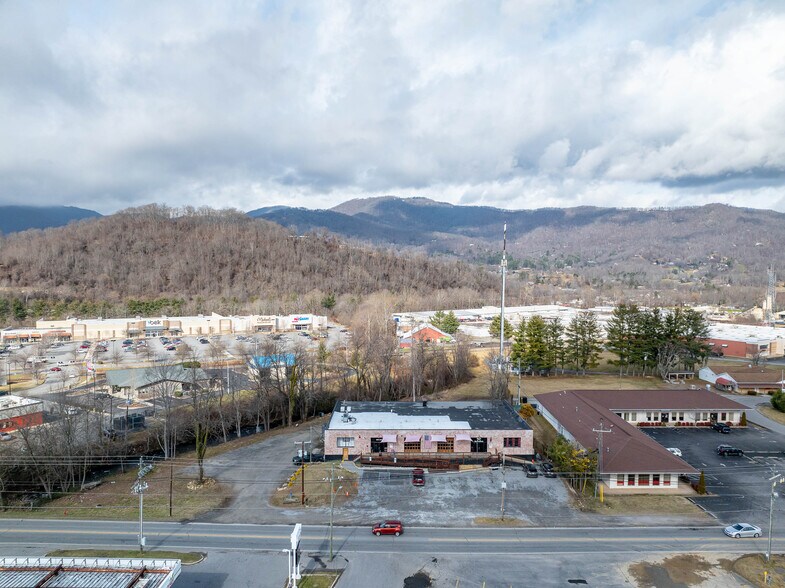 More Photos Of 1940 S Main St, Waynesville Industrial For Sale