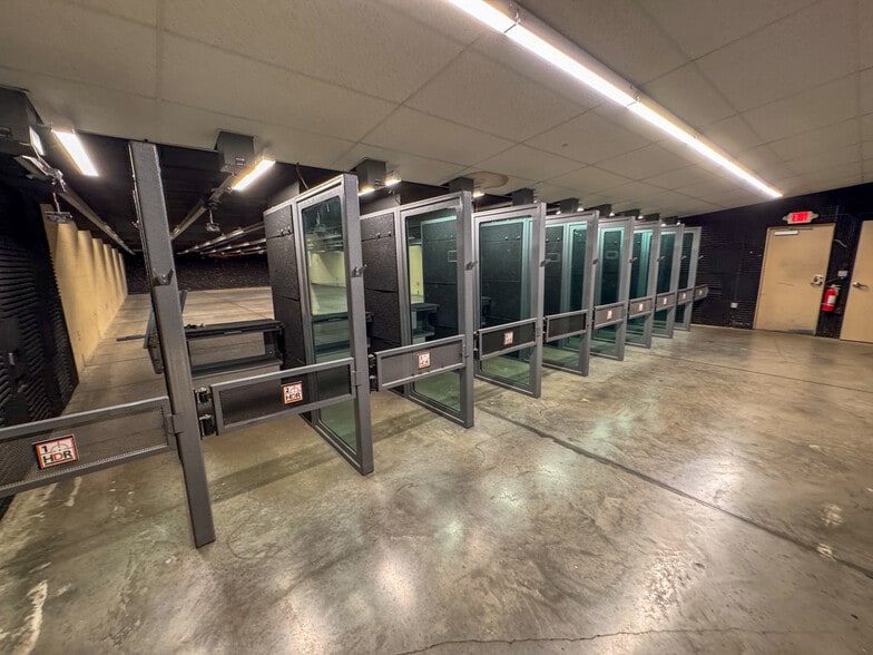More Photos Of 1616 State Route 28, Loveland Freestanding For Sale