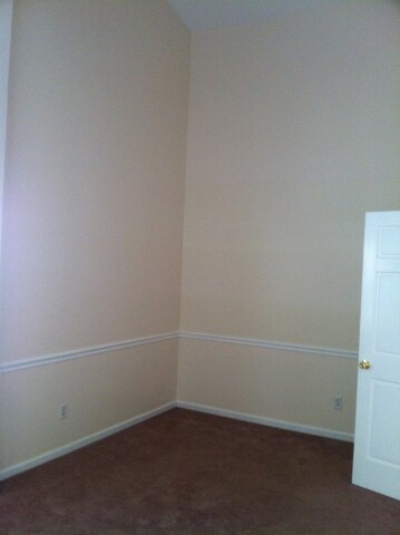 More Photos Of 300 W 4th St, Eureka Medical For Sale