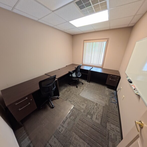 More Photos Of 200 Pine Brook Pl, Orwigsburg Office For Sale