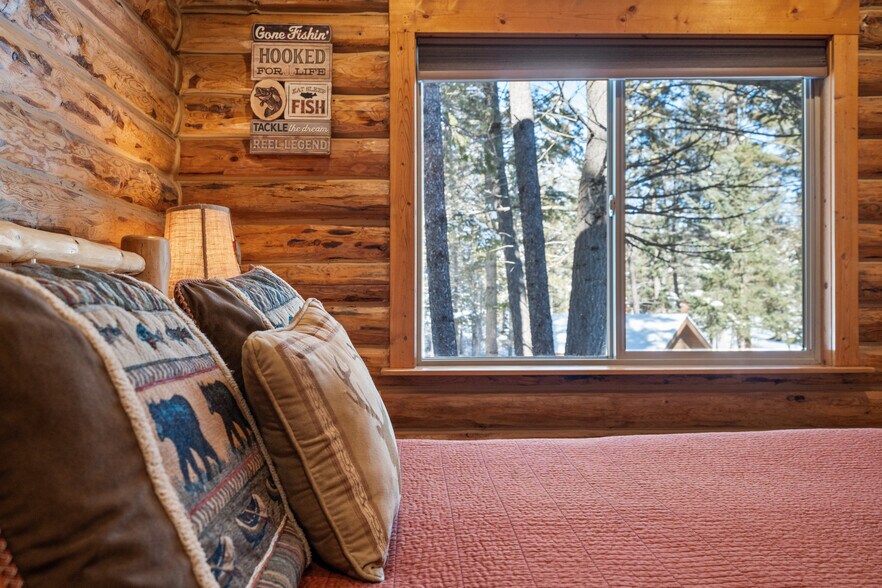 More Photos Of 1845 Hodgson Rd, Whitefish Hotel For Sale