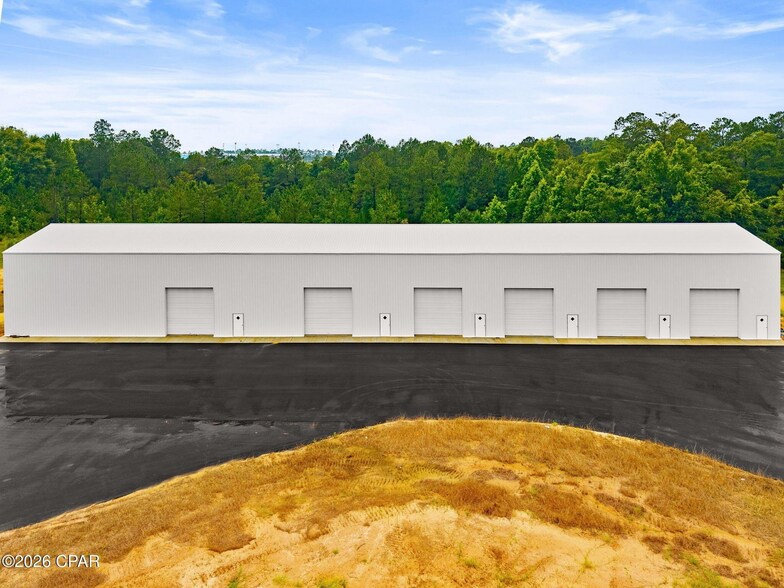 More Photos Of 109 Industrial Dr, Bonifay Flex For Sale