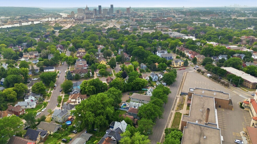 More Photos Of 826 5th St E, Saint Paul Apartments For Sale