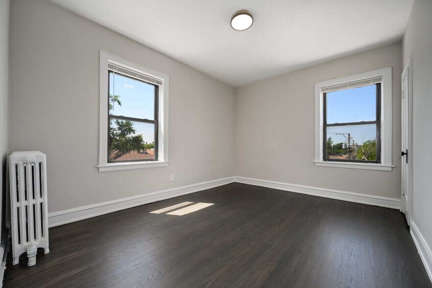 More Photos Of 1210 W 83rd St, Chicago Apartments For Sale