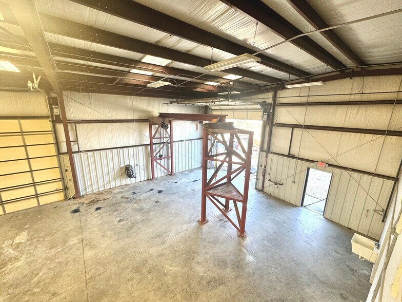 More Photos Of 470 Hope Ct, Gallatin Service For Lease