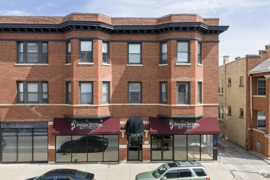 More Photos Of 2535-2543 N California Ave, Chicago Apartments For Lease