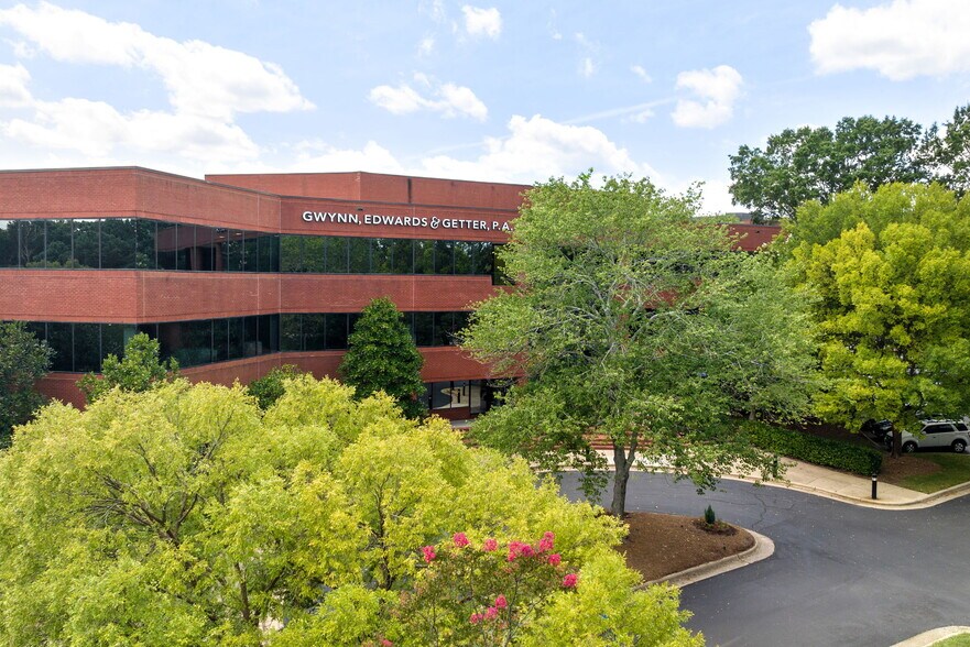 More Photos Of 900 Ridgefield Dr, Raleigh Office For Lease