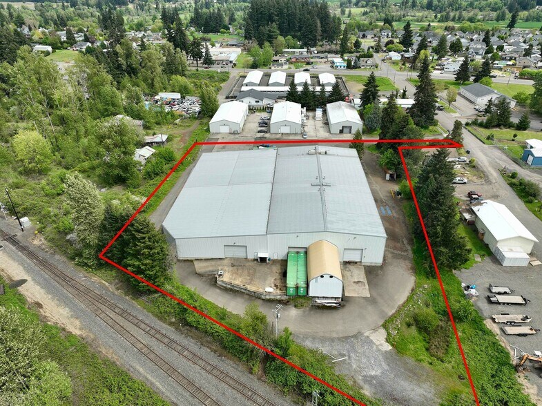 More Photos Of 14633 Ottaway Rd NE, Aurora Industrial For Lease
