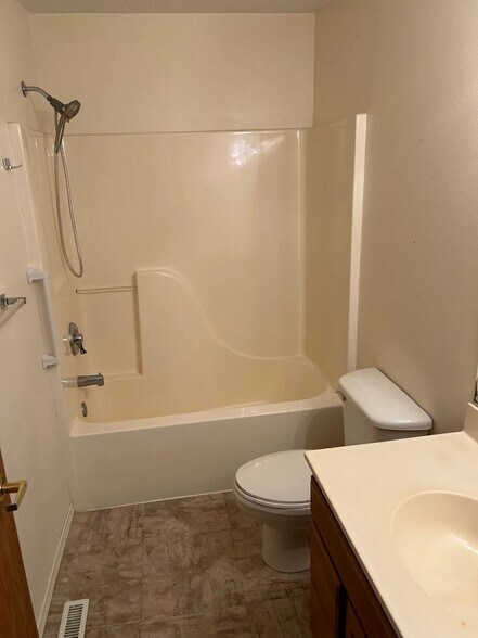 More Photos Of 210 W Center St, Madison Apartments For Sale