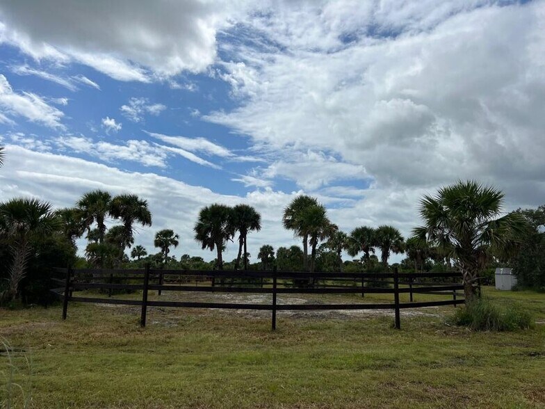 More Photos Of 1303 Cabbage Ln, Okeechobee Land For Sale