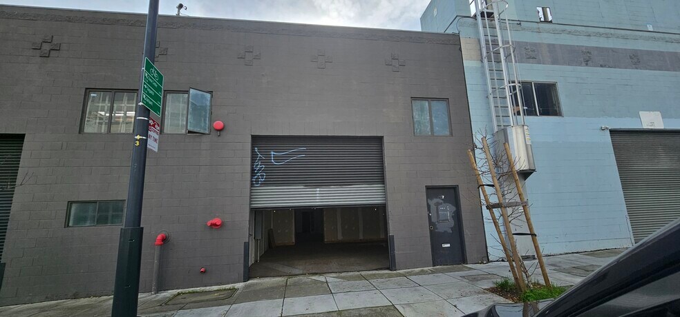 More Photos Of 457 Mariposa St, San Francisco Warehouse For Lease