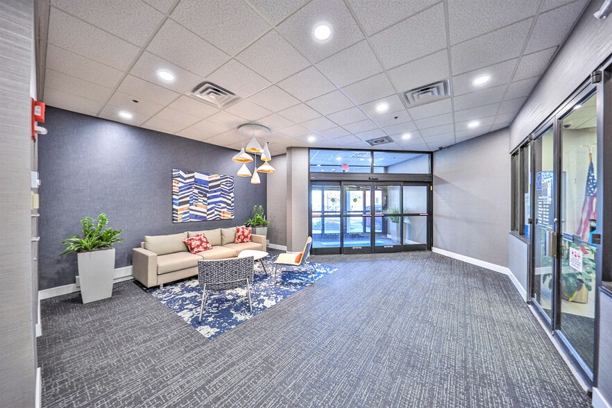 More Photos Of 899 Mountain Ave, Springfield Office For Lease