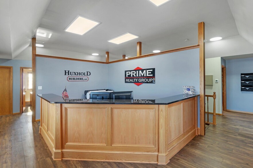 More Photos Of 5300 Green Bay Rd, Kenosha Medical For Lease