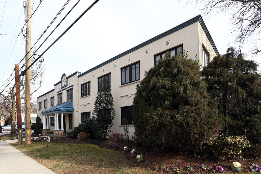 More Photos Of 117 Forrest Ave, Narberth Office For Lease