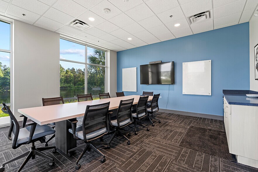 More Photos Of 4010 Deerpark Blvd, Elkton Manufacturing For Sale