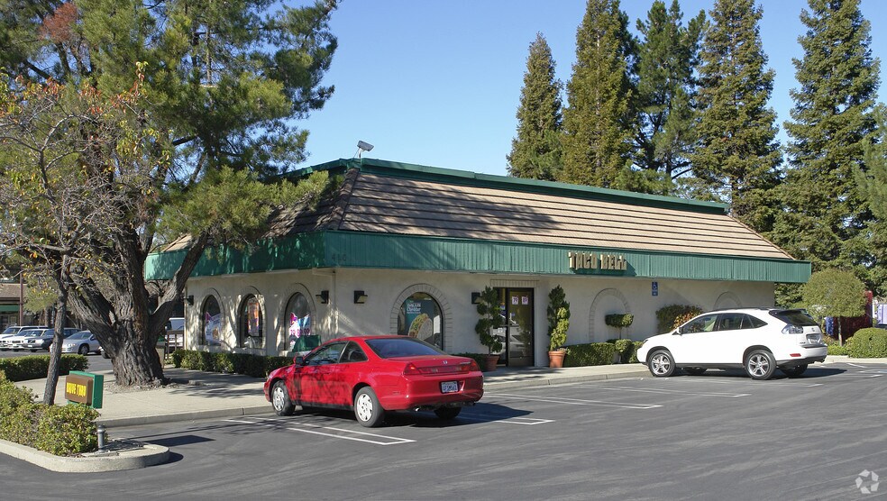 More Photos Of 360-580 Park Blvd, Moraga Unknown For Lease