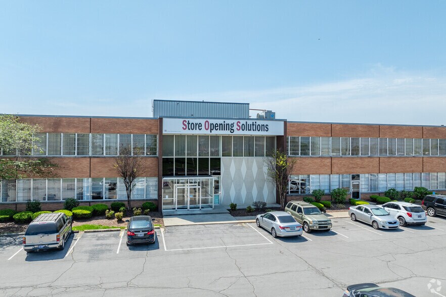 More Photos Of 800 Middle Tennessee Blvd, Murfreesboro Warehouse For Lease