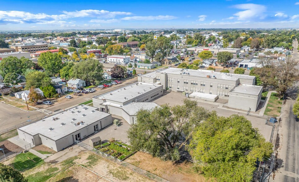 More Photos Of 503, 511, & 516 N 11th Avenue & E. Elgin Street, Caldwell Schools For Sale