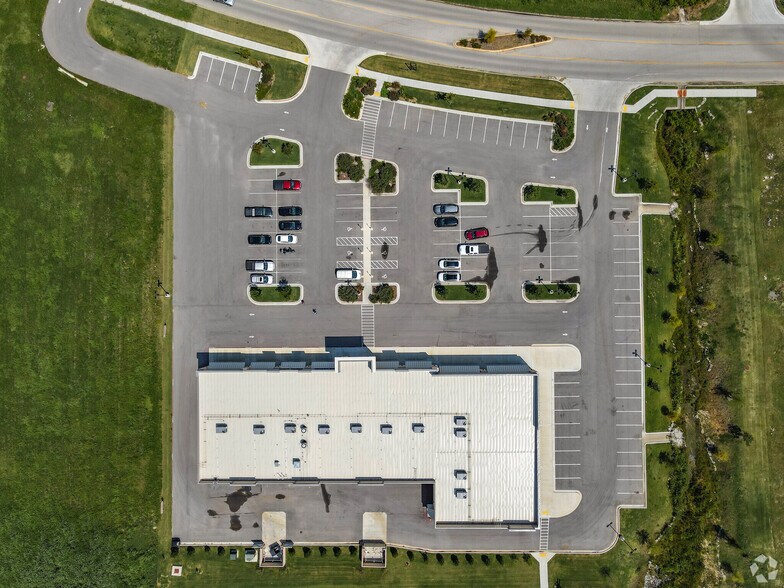 More Photos Of 1140-1168 N 38th St, Broken Arrow Unknown For Lease