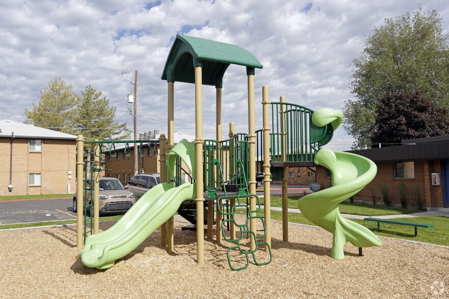 More Photos Of 3598 S 4240 W, West Valley City Apartments For Sale