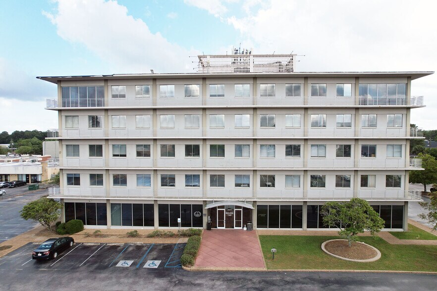 More Photos Of 3929 Airport Blvd, Mobile Office For Sale