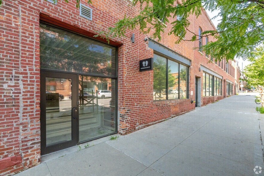More Photos Of 64 3rd St, Brooklyn Storefront For Lease