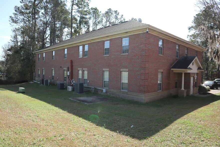 More Photos Of 1974 Commonwealth Ln, Tallahassee Office Residential For Sale