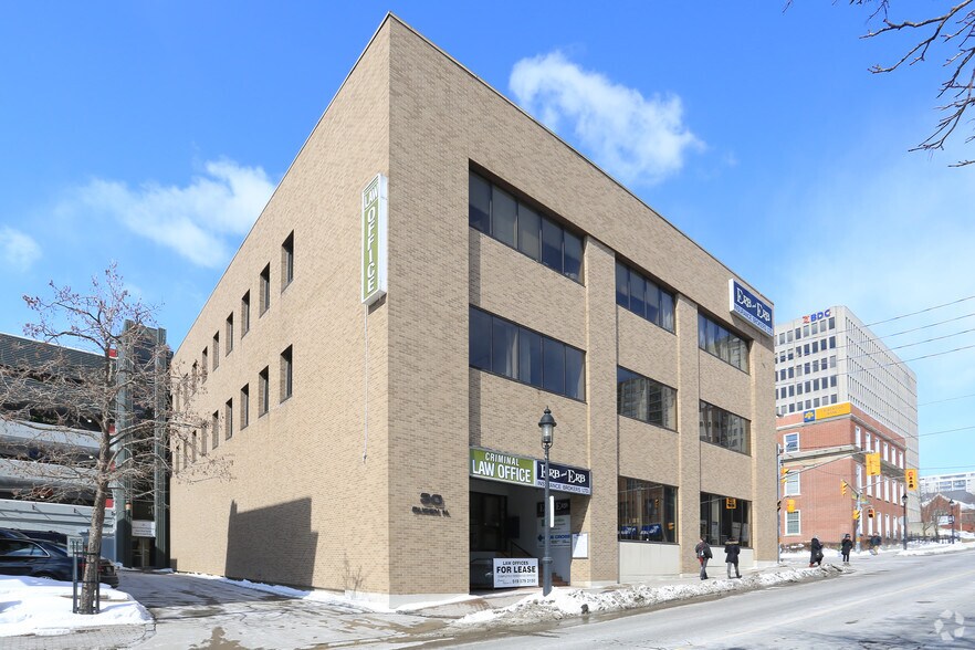 More Photos Of 7 Duke St W, Kitchener Office For Lease