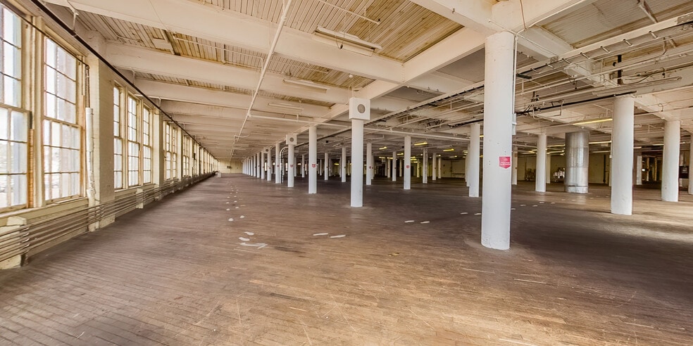 More Photos Of 480 W 5th St, Bloomsburg Manufacturing For Sale