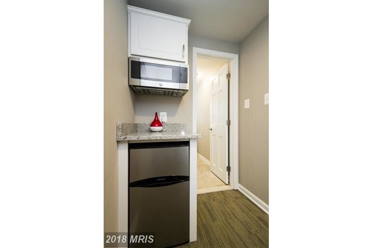 More Photos Of 169 Broadview Ave, Warrenton Loft Creative Space For Lease