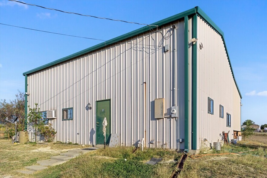 Primary Photo Of 260 FM 3118, Clifton Land For Sale