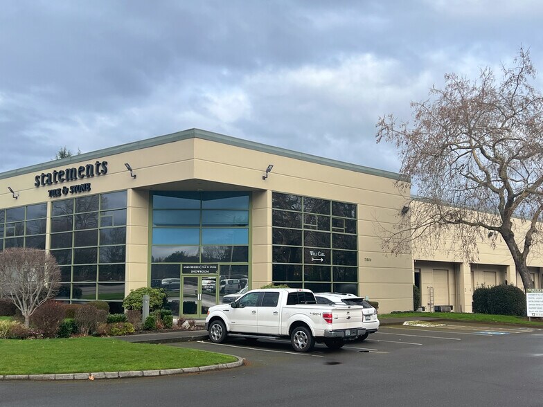 More Photos Of 17600-17680 W Valley Hwy, Tukwila Warehouse For Lease