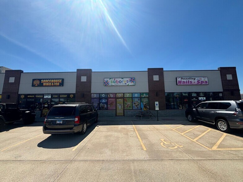 Primary Photo Of 323 N Main St, Chatham Freestanding For Lease