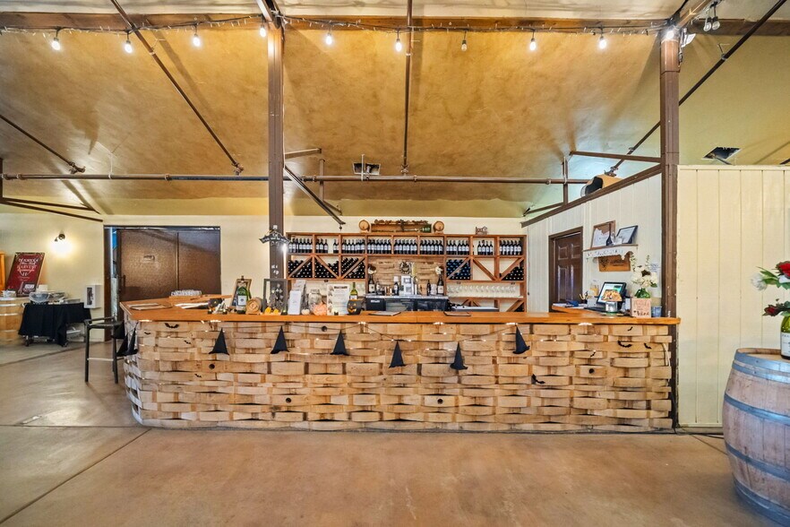 More Photos Of 39750 De Portola Rd, Temecula Specialty For Sale