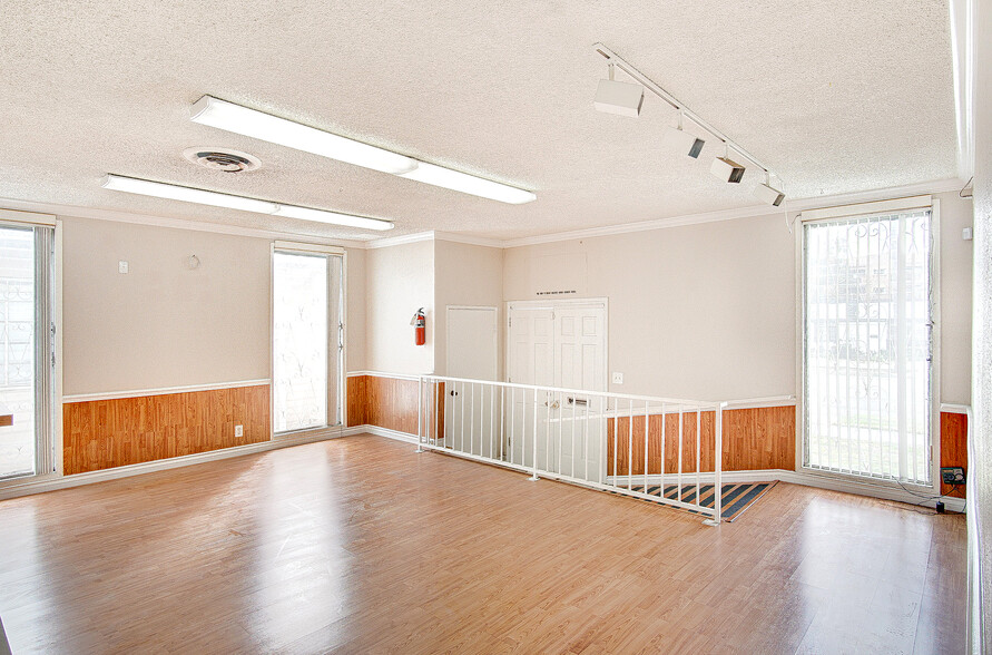 More Photos Of 1521 N Broadway, Santa Ana Medical For Sale