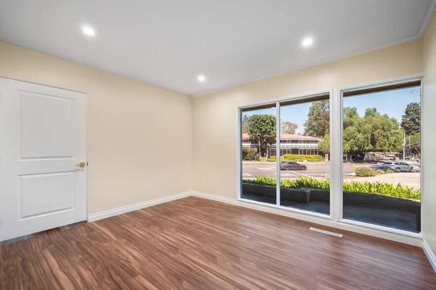 More Photos Of 26510-26516 Crenshaw Blvd, Rolling Hills Medical For Lease