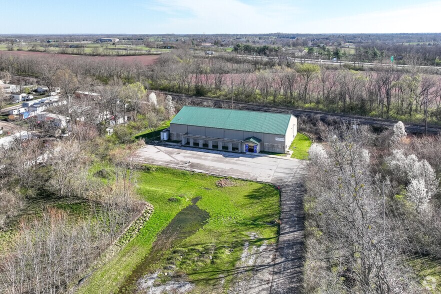 More Photos Of 4050 Georgetown Rd, Lexington Sports And Entertainment For Sale