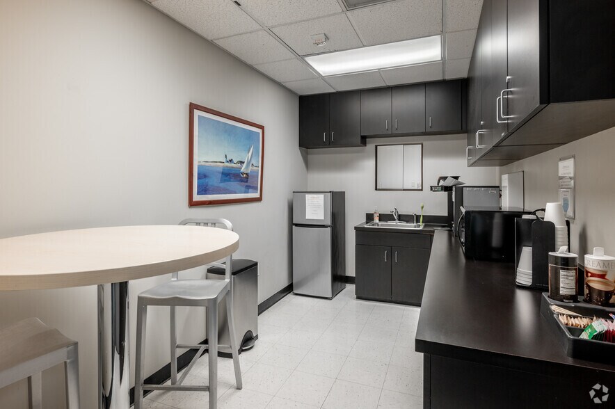 More Photos Of 1440 N Harbor Blvd, Fullerton Office For Lease